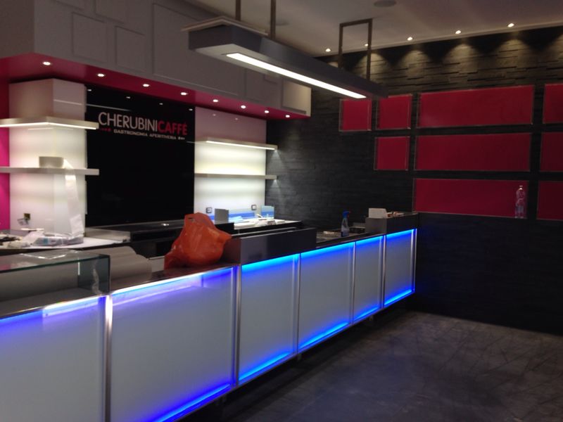 Arredamento per negozi e bar a Roma e nel Lazio